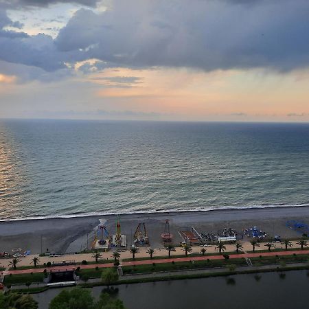 The Best Beach Aparthotel Orbi City باتومي المظهر الخارجي الصورة